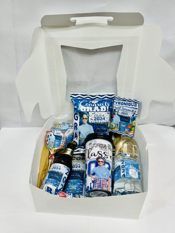 IMG_1747 Graduation Fully Personalized Bucket/Gift Box/Basket With Bubble Balloon