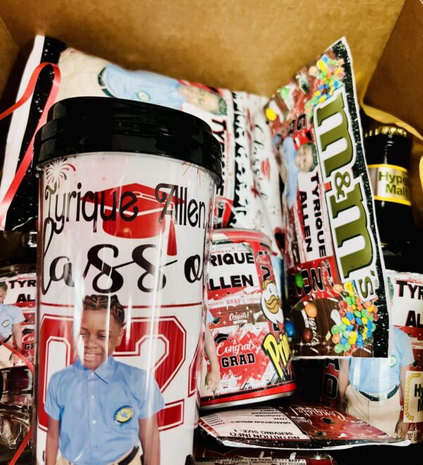 IMG_1752 Graduation Fully Personalized Bucket/Gift Box/Basket With Bubble Balloon