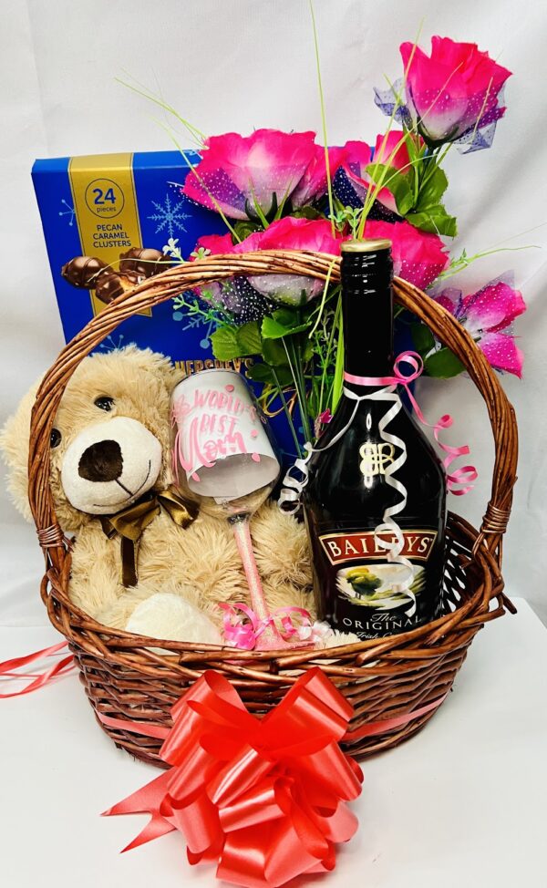 Bailey's Irish Cream Dreamy Gift Basket Christmas Gift