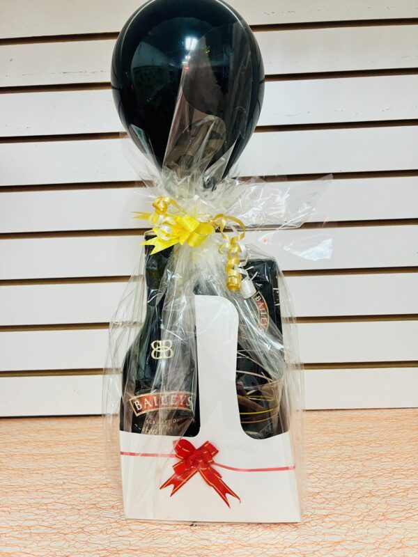 IMG_5425 Baileys Indulgence Gift Set with Glass & Chocolates