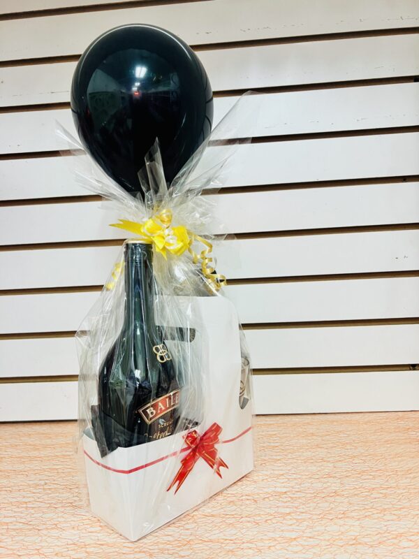 IMG_5428 Baileys Indulgence Gift Set with Glass & Chocolates